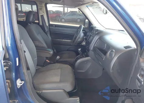 2009 Jeep Patriot Sport из США, поврежденный, VIN 1J8FF28B09D183036